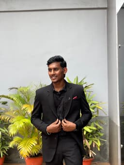 Manu, Media Organizer